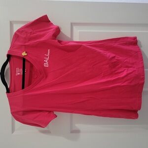Used women's Hanes t shirt